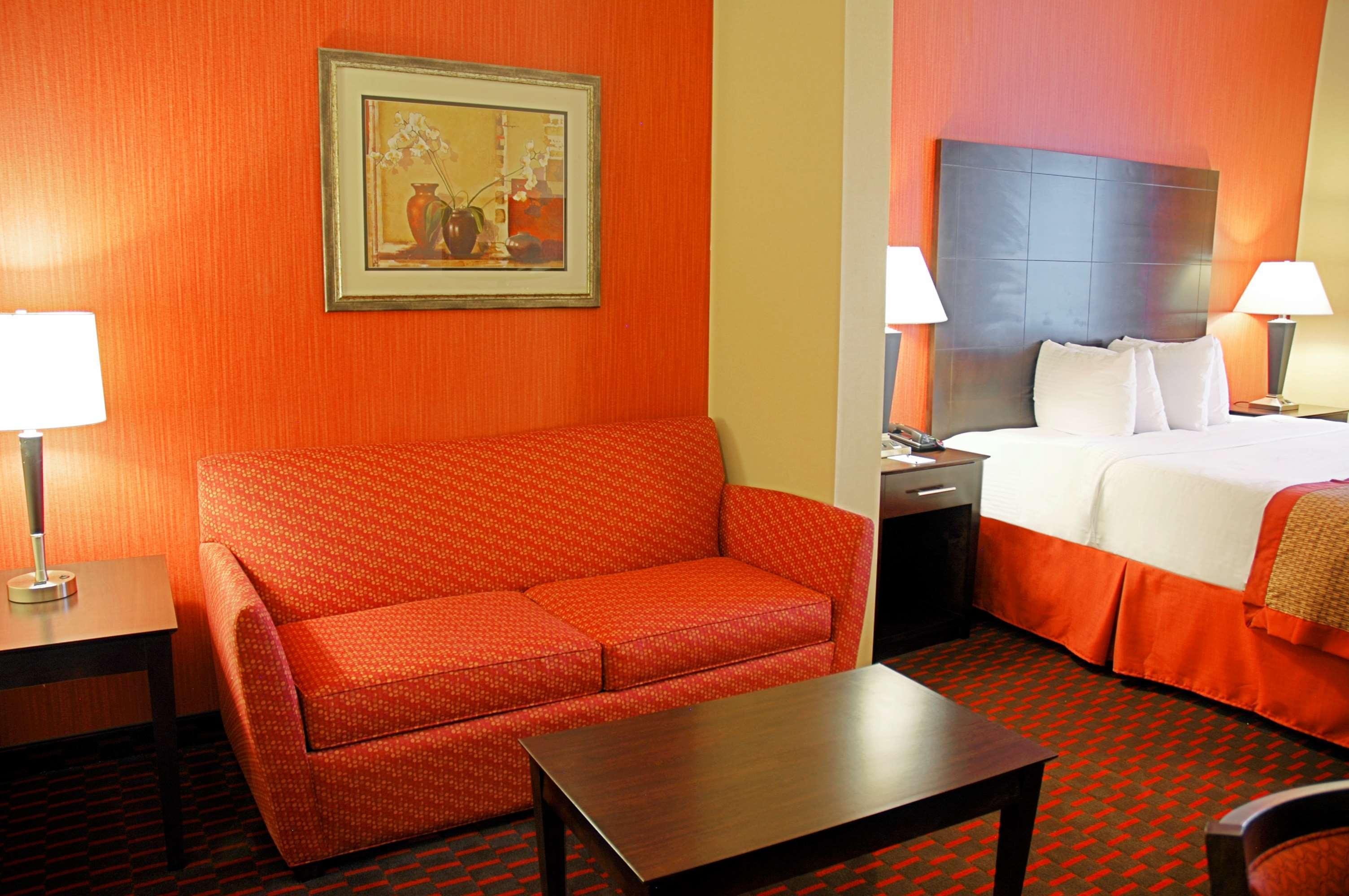 Best Western Plus Flowood Inn & Suites מראה חיצוני תמונה