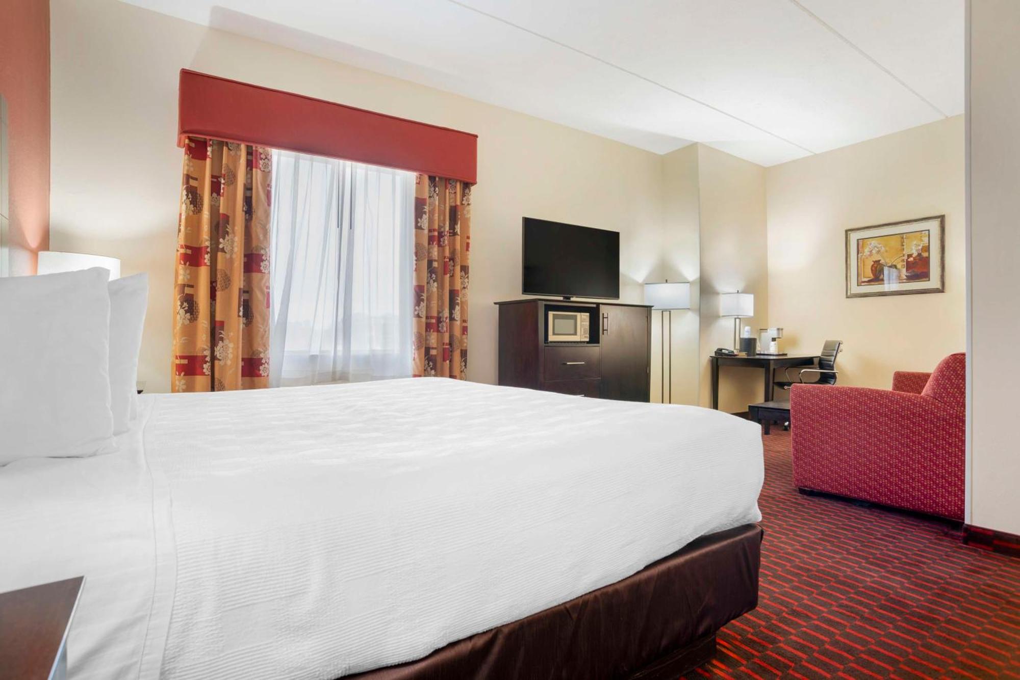 Best Western Plus Flowood Inn & Suites מראה חיצוני תמונה