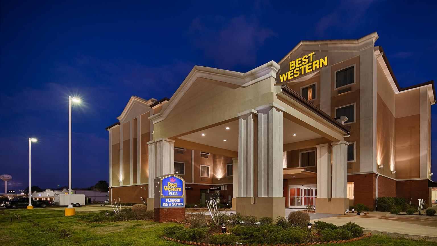 Best Western Plus Flowood Inn & Suites מראה חיצוני תמונה